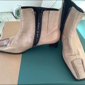 Gabor leather boots    Size 7